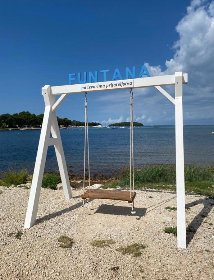 Villa Lujo Porec Funtana Esterno foto